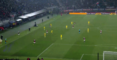 实时娱乐资讯-曼联战胜ac米兰,晋级欧冠四强了吗